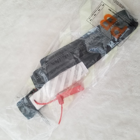 Authentic Off-White Industrial Belt - Black - Picture 4 of 4